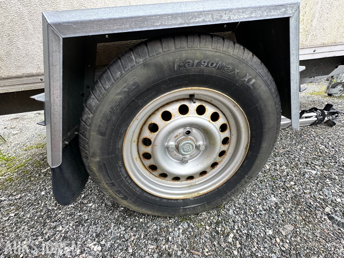 2015 Letthus på tilhenger med innredning - 700 kg