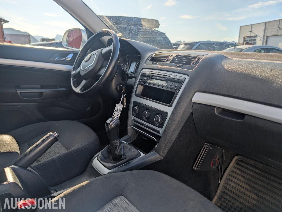 2011 Skoda OCTAVIA 1.6-105 Diesel, EU-godkjent til 27.05.2028