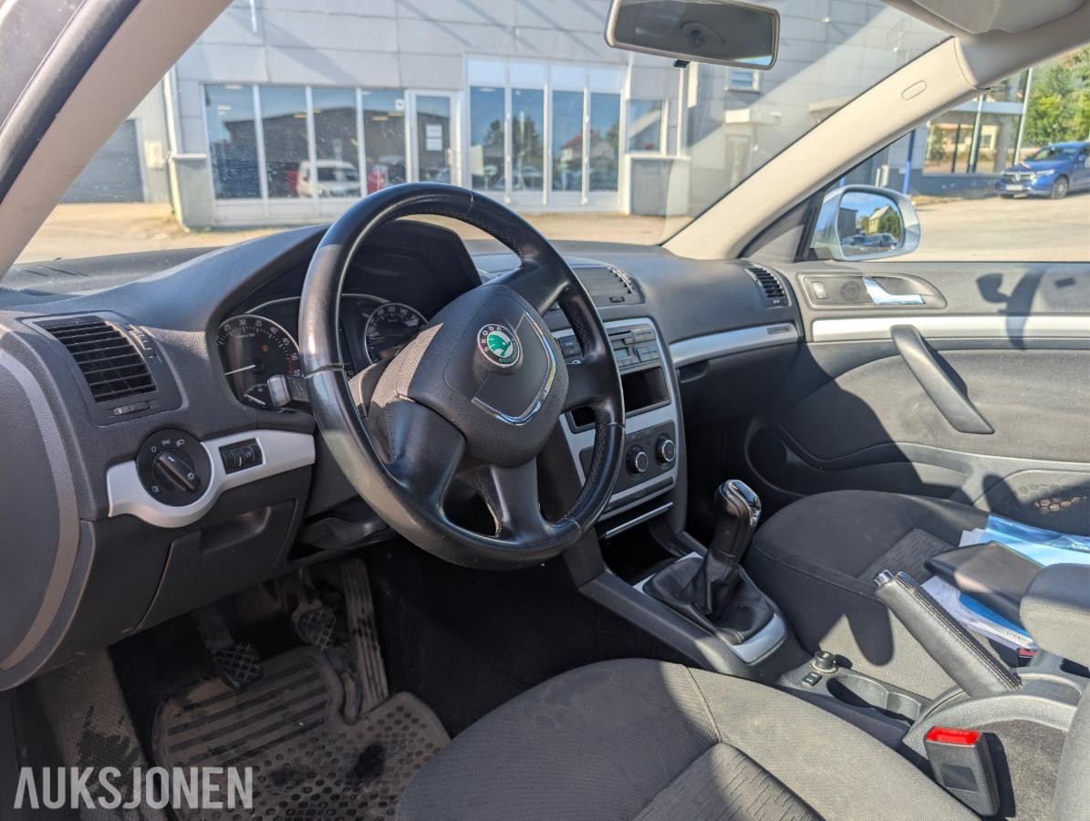 2011 Skoda OCTAVIA 1.6-105 Diesel, EU-godkjent til 27.05.2028