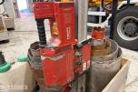 Hilti DD-250E kjernebormaskin med stativ og flere kjerneborkroner