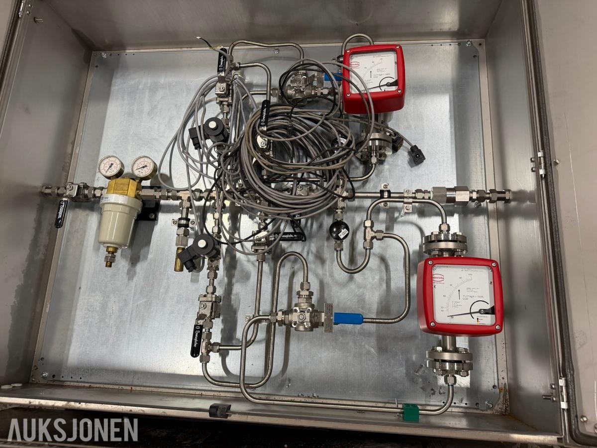 3 stk Rustfrie skap for CO2 dosering