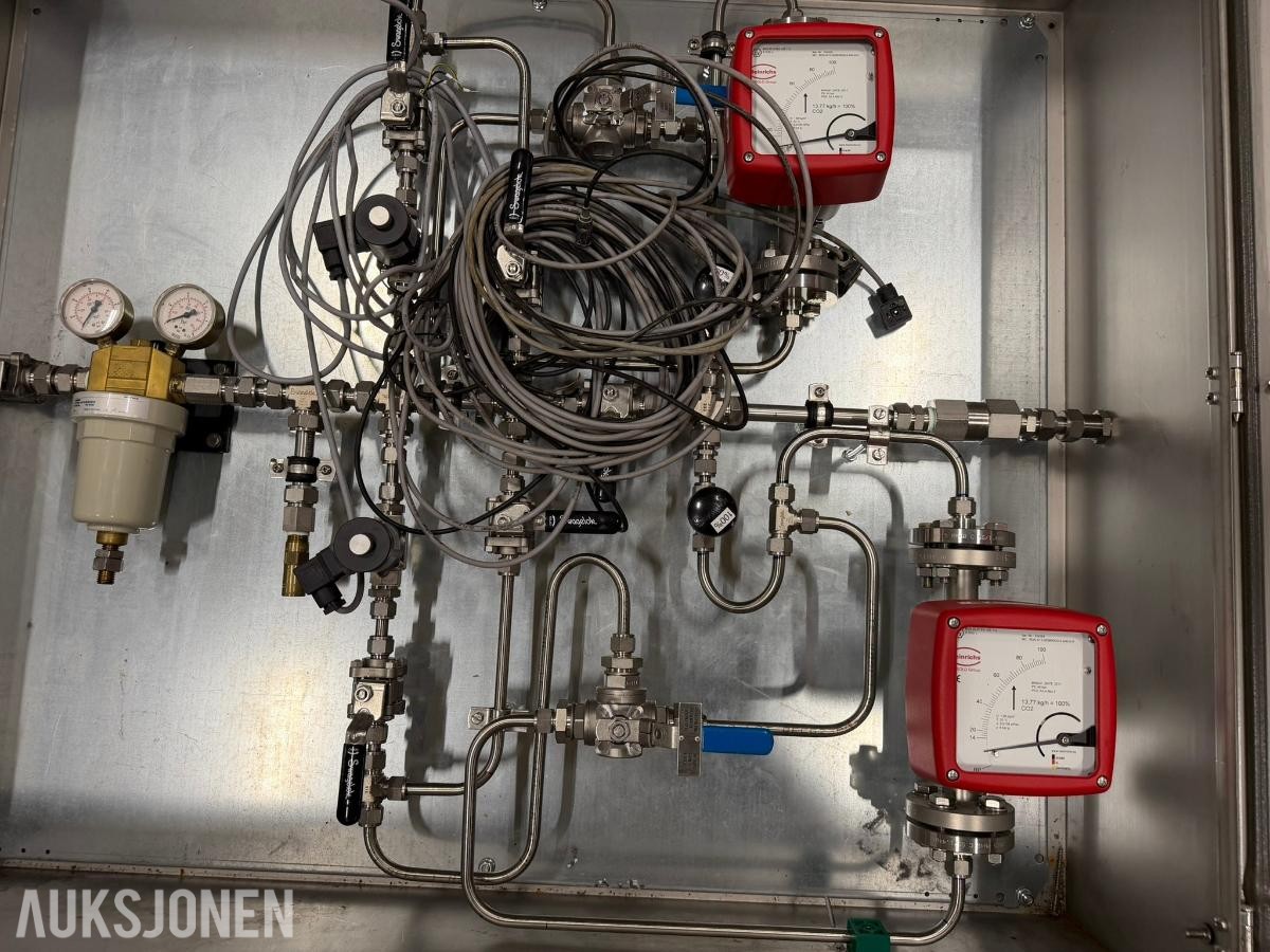 3 stk Rustfrie skap for CO2 dosering