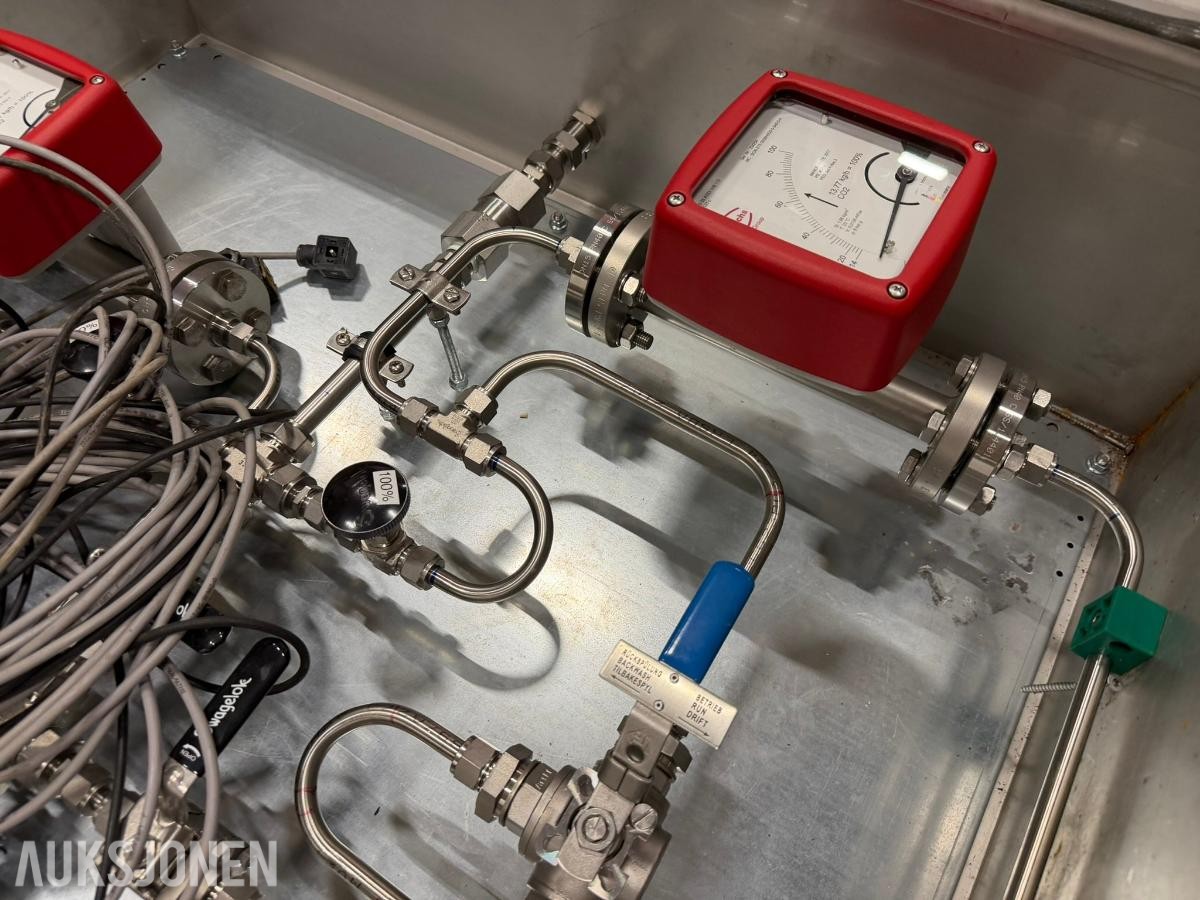 3 stk Rustfrie skap for CO2 dosering