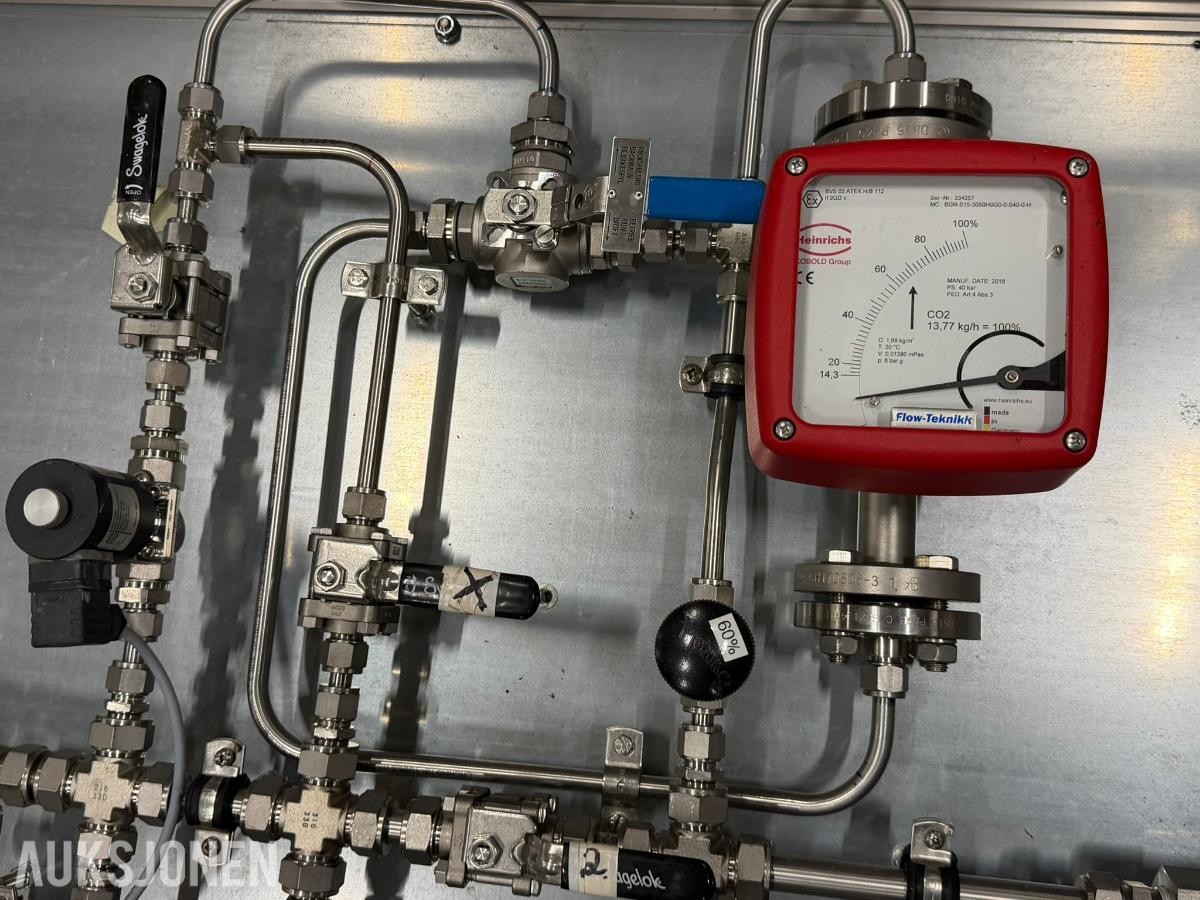 3 stk Rustfrie skap for CO2 dosering