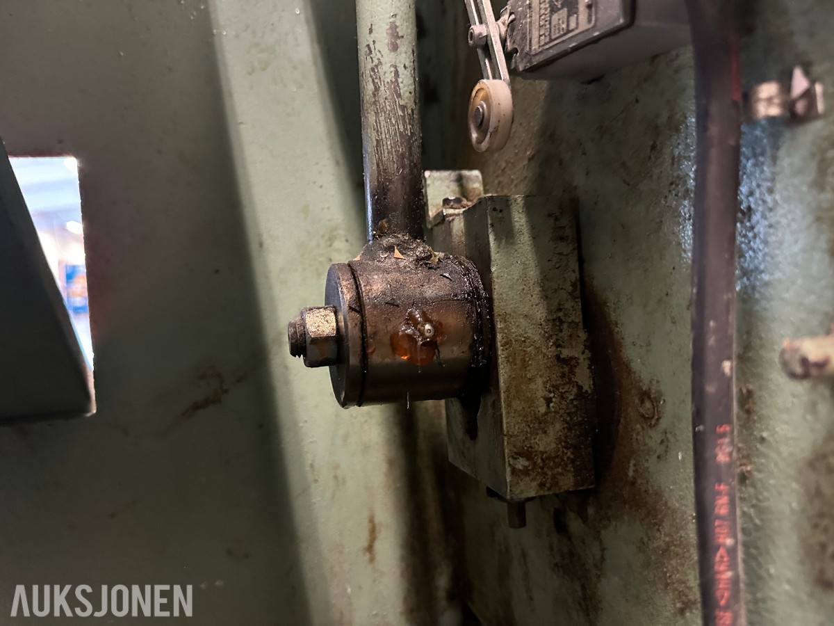 Hjørnekutter for papir | Fotpedal | Verneskjold