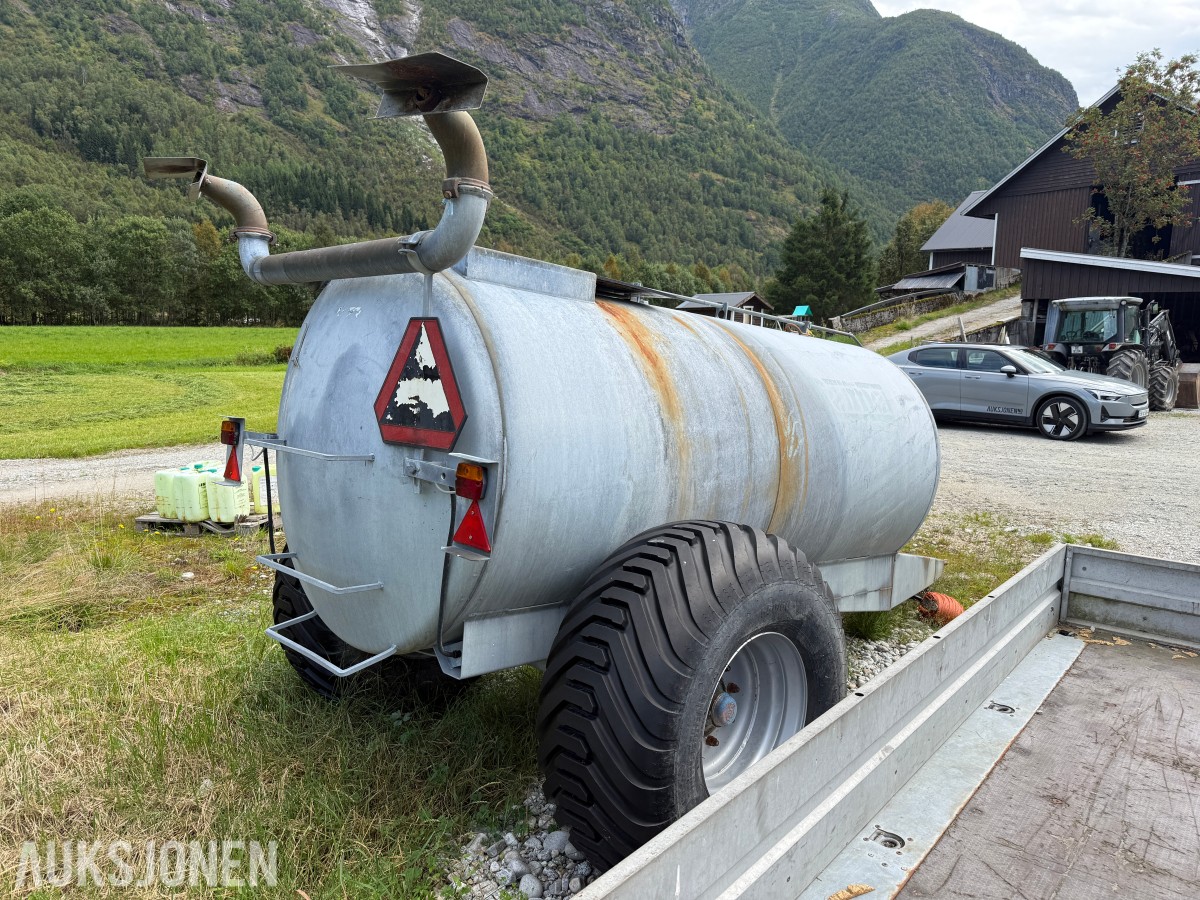 2000 Reime gjødselvogn 5000 ltr