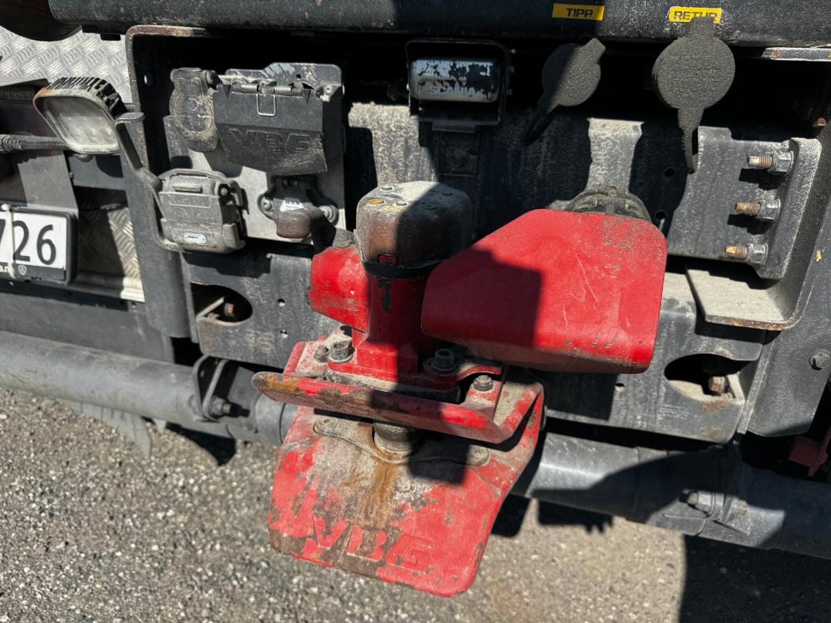 2020 Scania R580 8x4 Euro 6 brøyterigget krokbil med underliggende skjær
