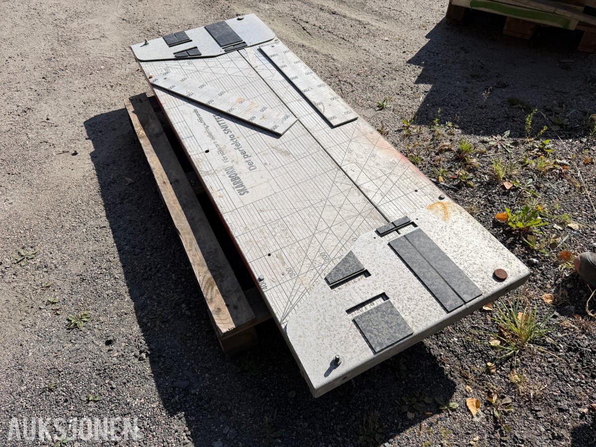 2 STK SKJÆREBORD FOR ISOLASJON / GLAVA – KOMPLETTE MED SKJÆRESKINNER