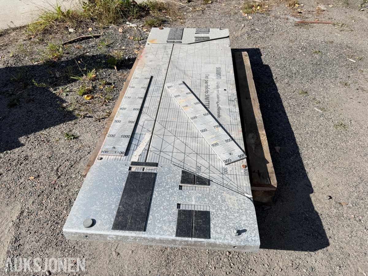 2 STK SKJÆREBORD FOR ISOLASJON / GLAVA – KOMPLETTE MED SKJÆRESKINNER