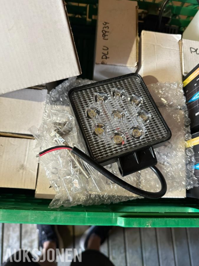 Parti med led arbeidslys/fjernlys og XBB Switch