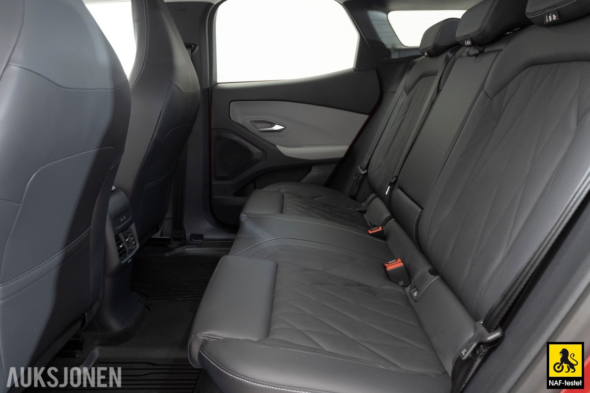 2025 FORD EXPLORER 340 HK AWD EXTENDED RANGE ACC NAVI KAMERA