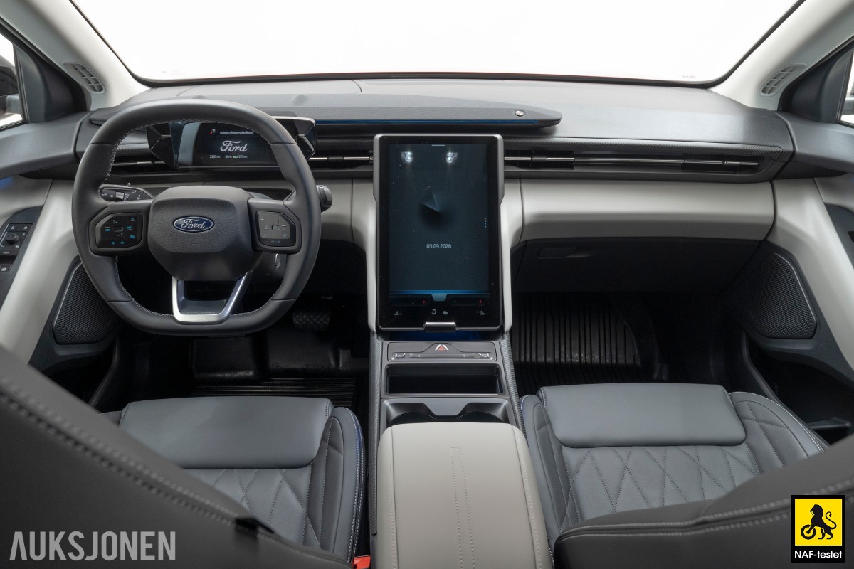 2025 FORD EXPLORER 340 HK AWD EXTENDED RANGE ACC NAVI KAMERA