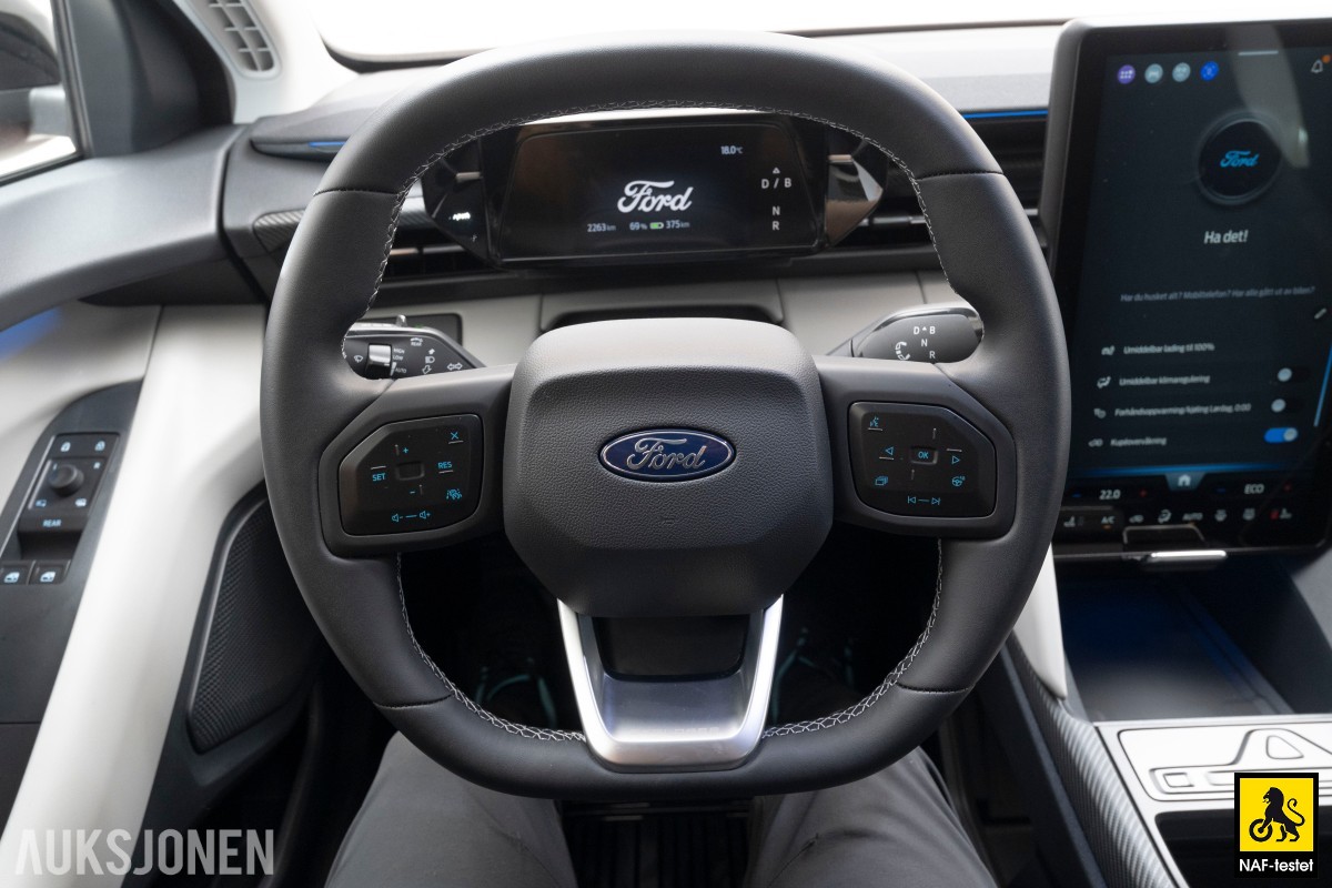 2025 FORD EXPLORER 340 HK AWD EXTENDED RANGE ACC NAVI KAMERA
