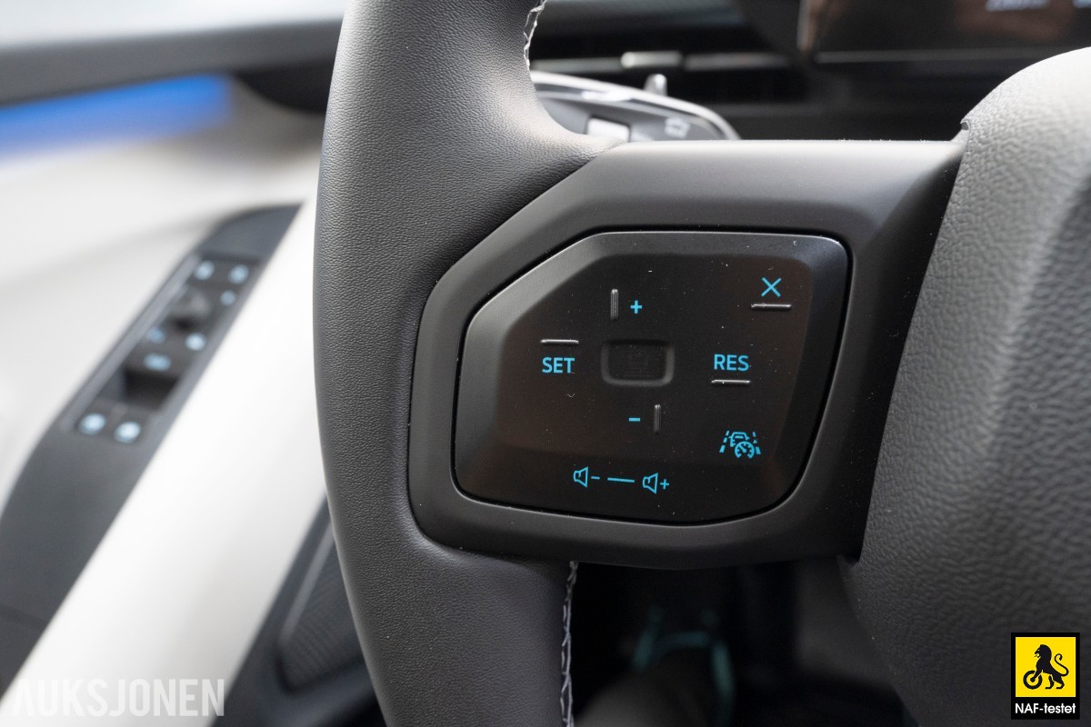 2025 FORD EXPLORER 340 HK AWD EXTENDED RANGE ACC NAVI KAMERA