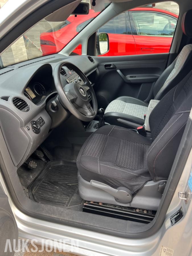 2011 Volkswagen Caddy Maxi 1.6 Diesel 102hk Camper, Hengerfeste, S+V dekk