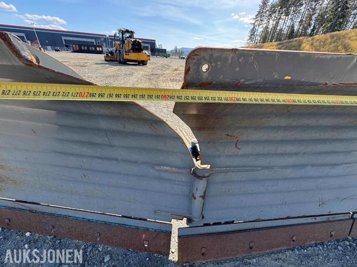 2020 Snowek U480 U-plog med BM feste / 4,8 meter