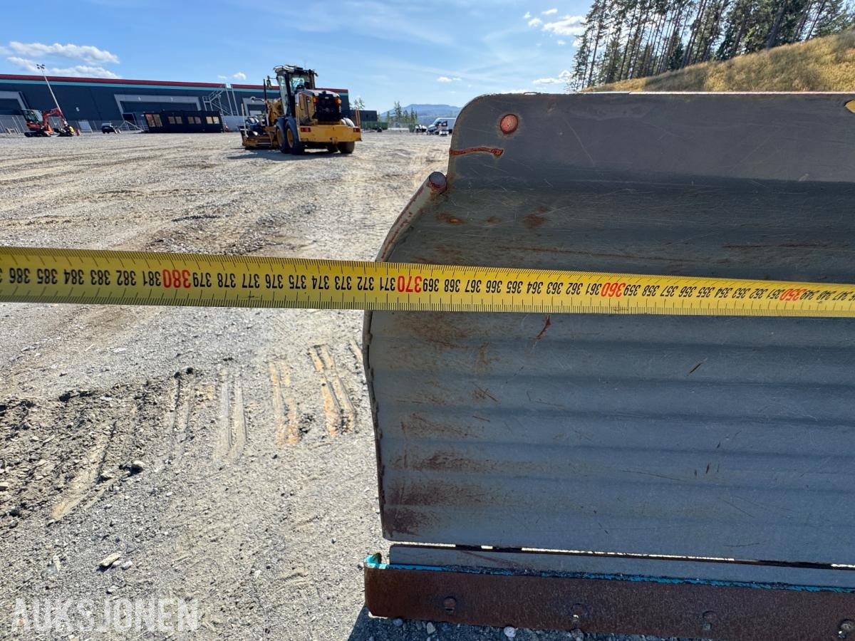 2020 Snowek U480 U-plog med BM feste / 4,8 meter