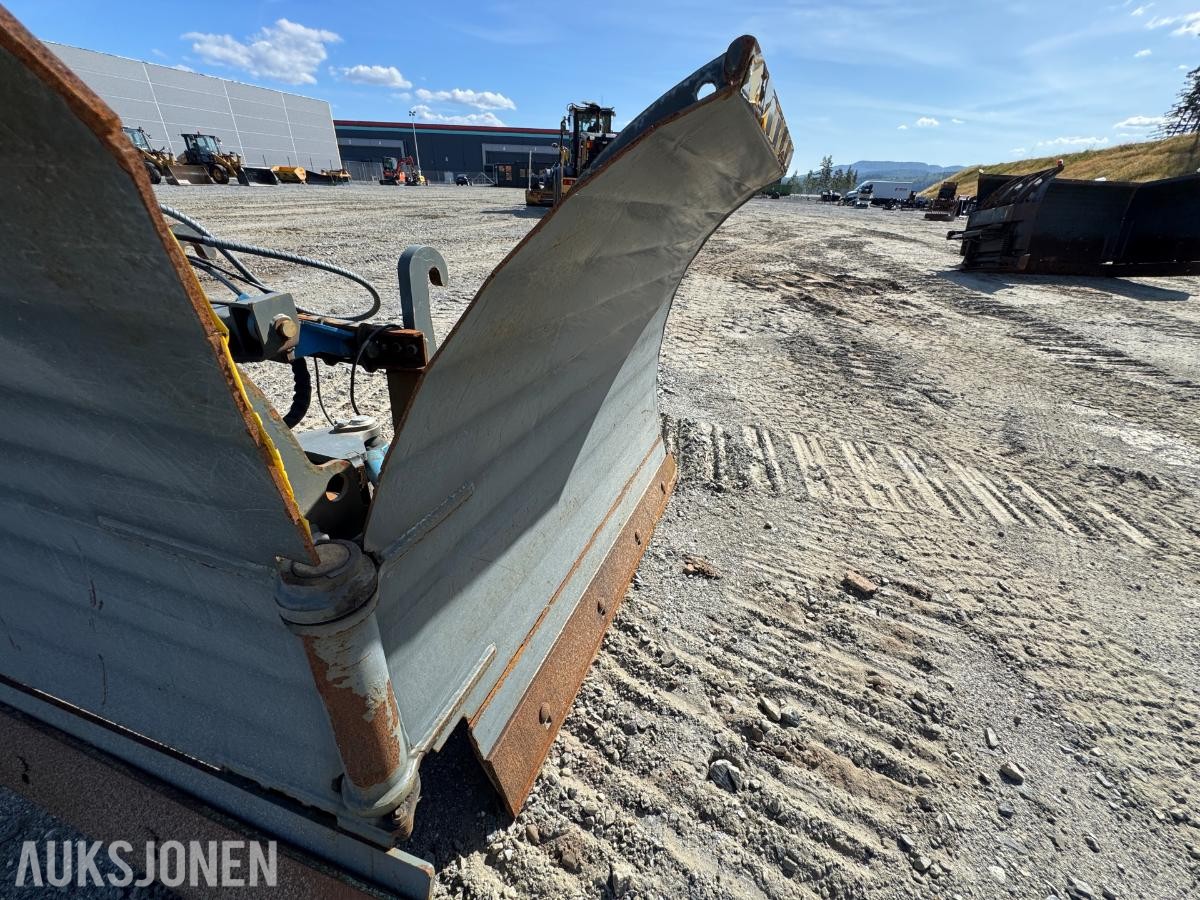 2020 Snowek U480 U-plog med BM feste / 4,8 meter