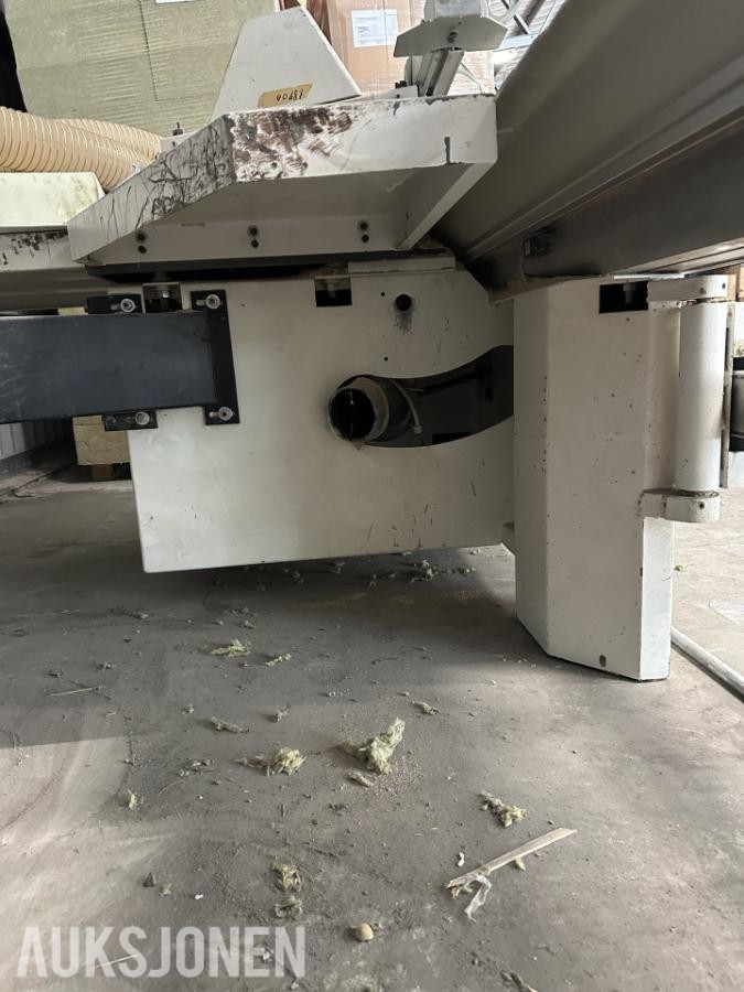 Paoloni P45 bordsag