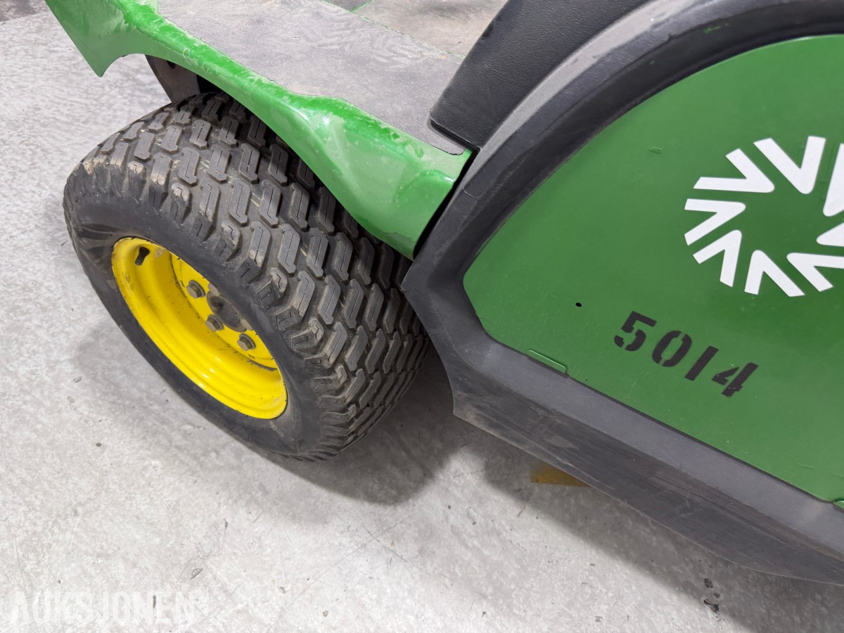 2005 John Deere 1445 plentraktor