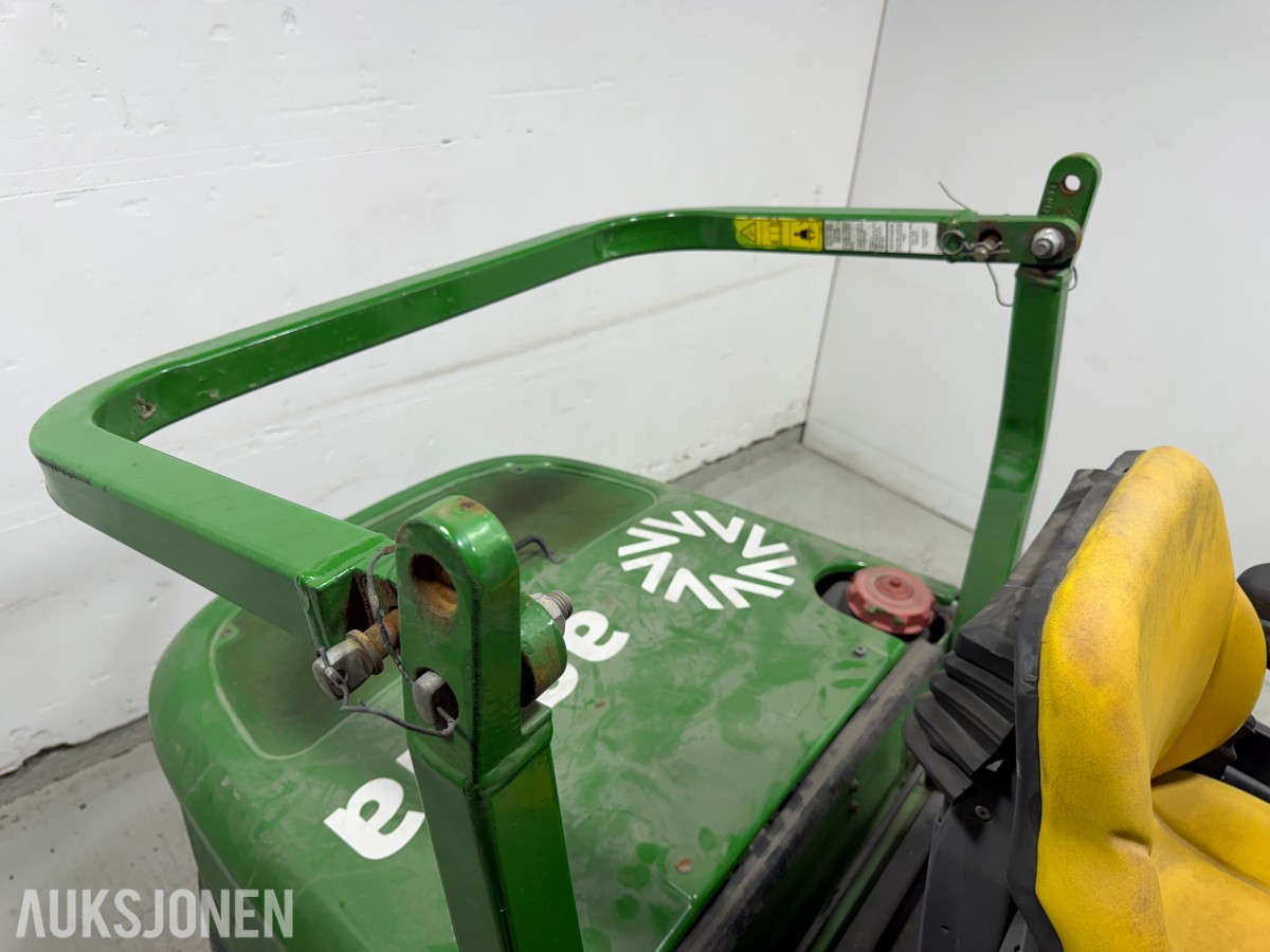 2005 John Deere 1445 plentraktor
