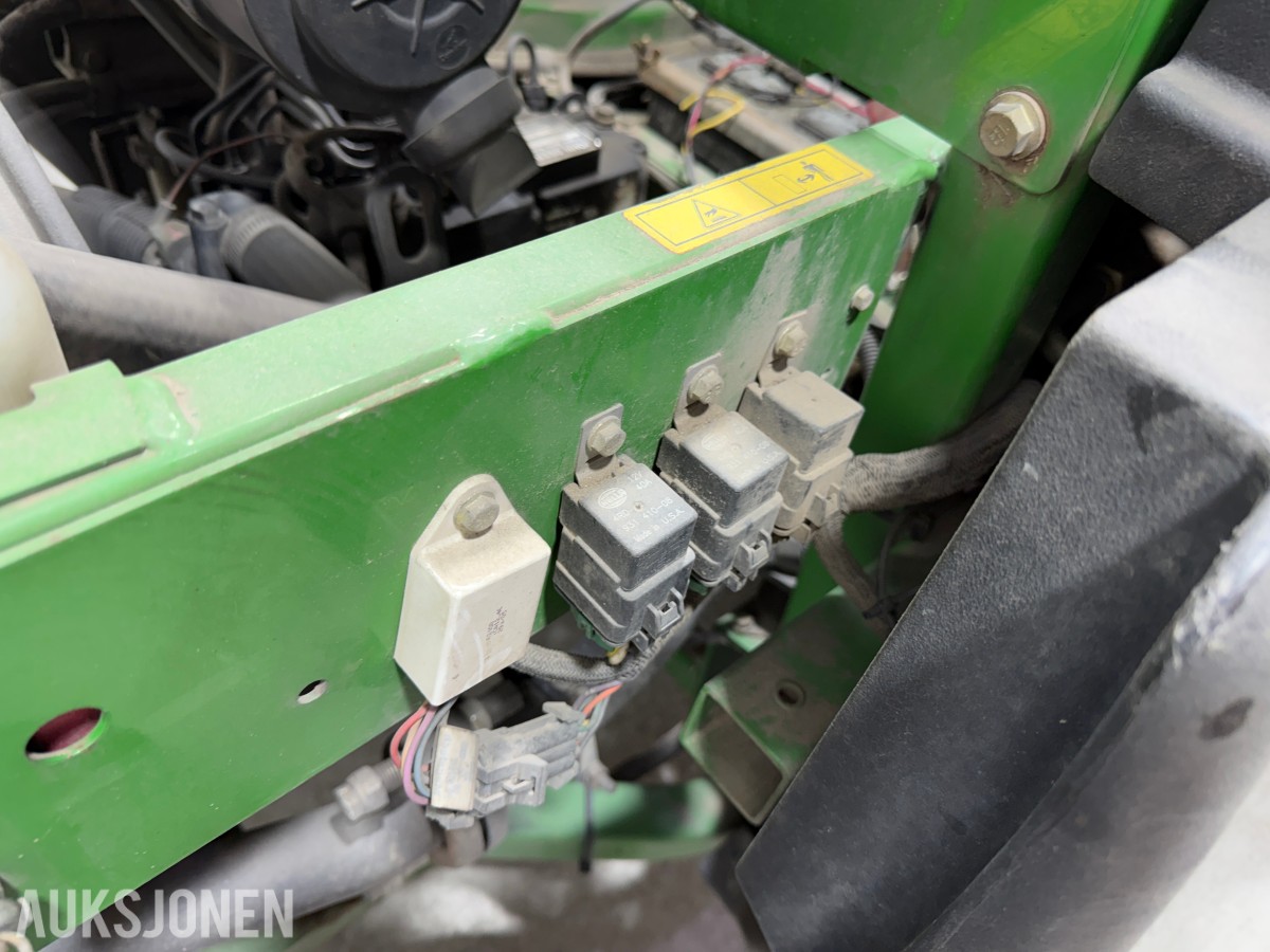 2005 John Deere 1445 plentraktor