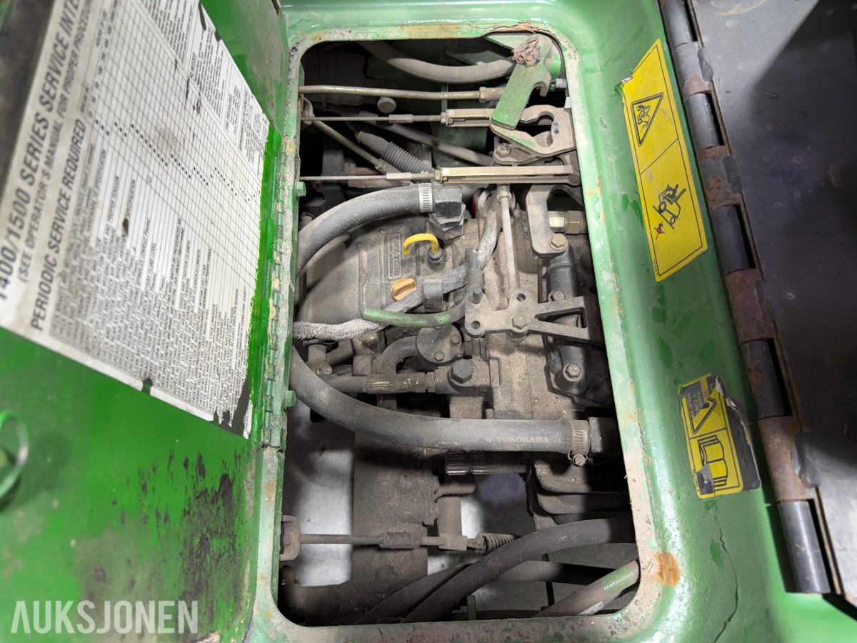 2005 John Deere 1445 plentraktor