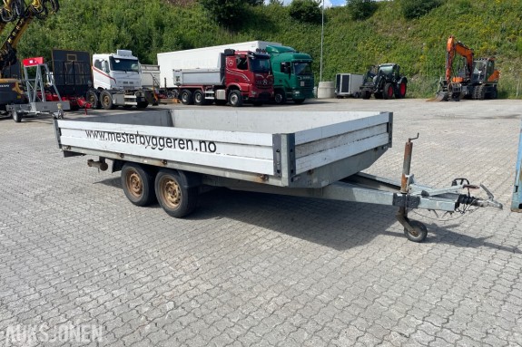 2014 Agados DONA B2 2600