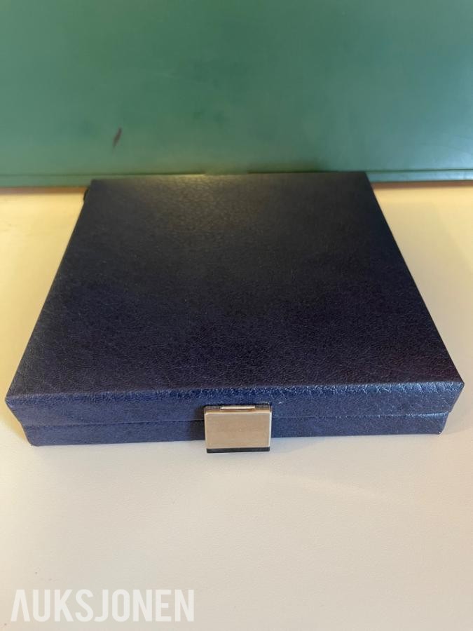 1996 The Australian Kookaburra , 1 kg rent sølv