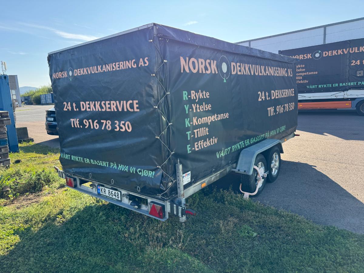 2016 Norgeshengern kappelhenger med ekstra plattform utvendig / 2 akslet