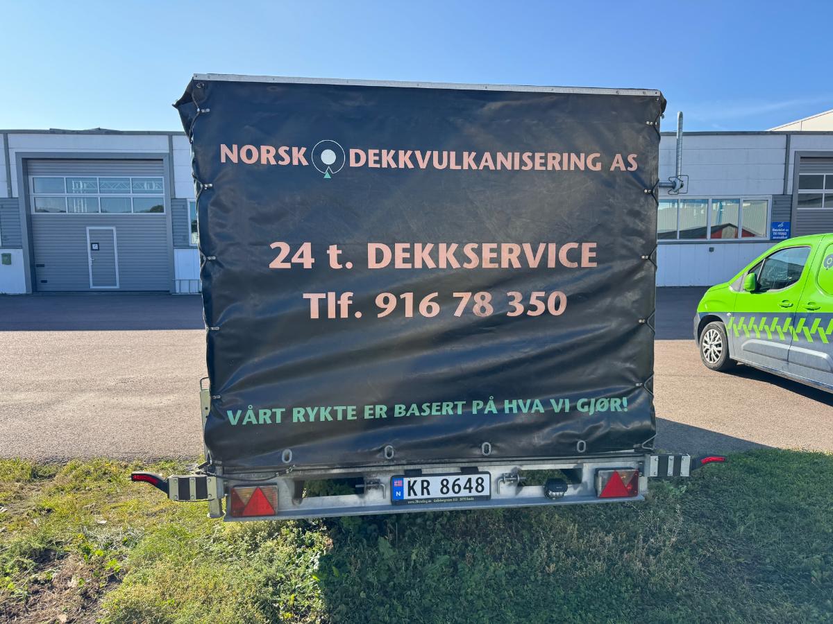 2016 Norgeshengern kappelhenger med ekstra plattform utvendig / 2 akslet 