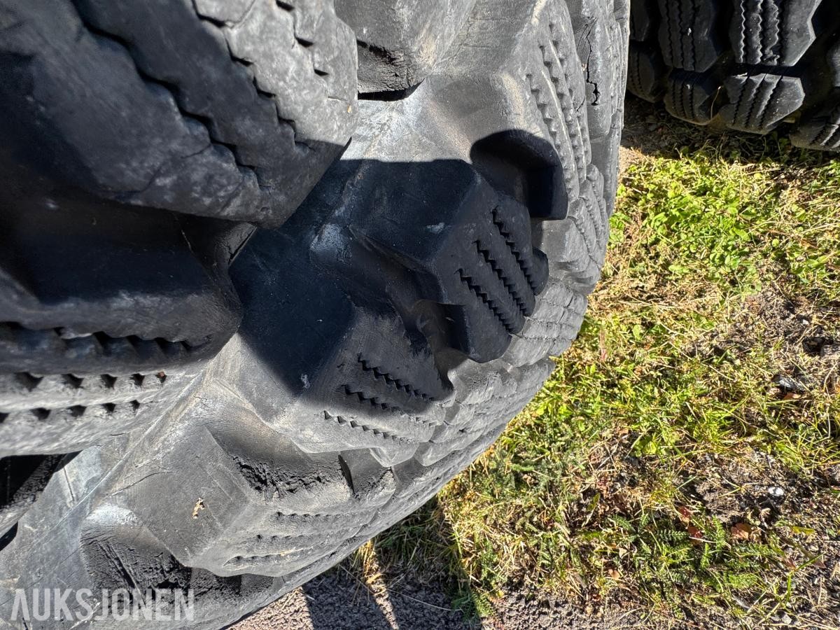 Michelin X snoplus 23.5R25 / 4 stk
