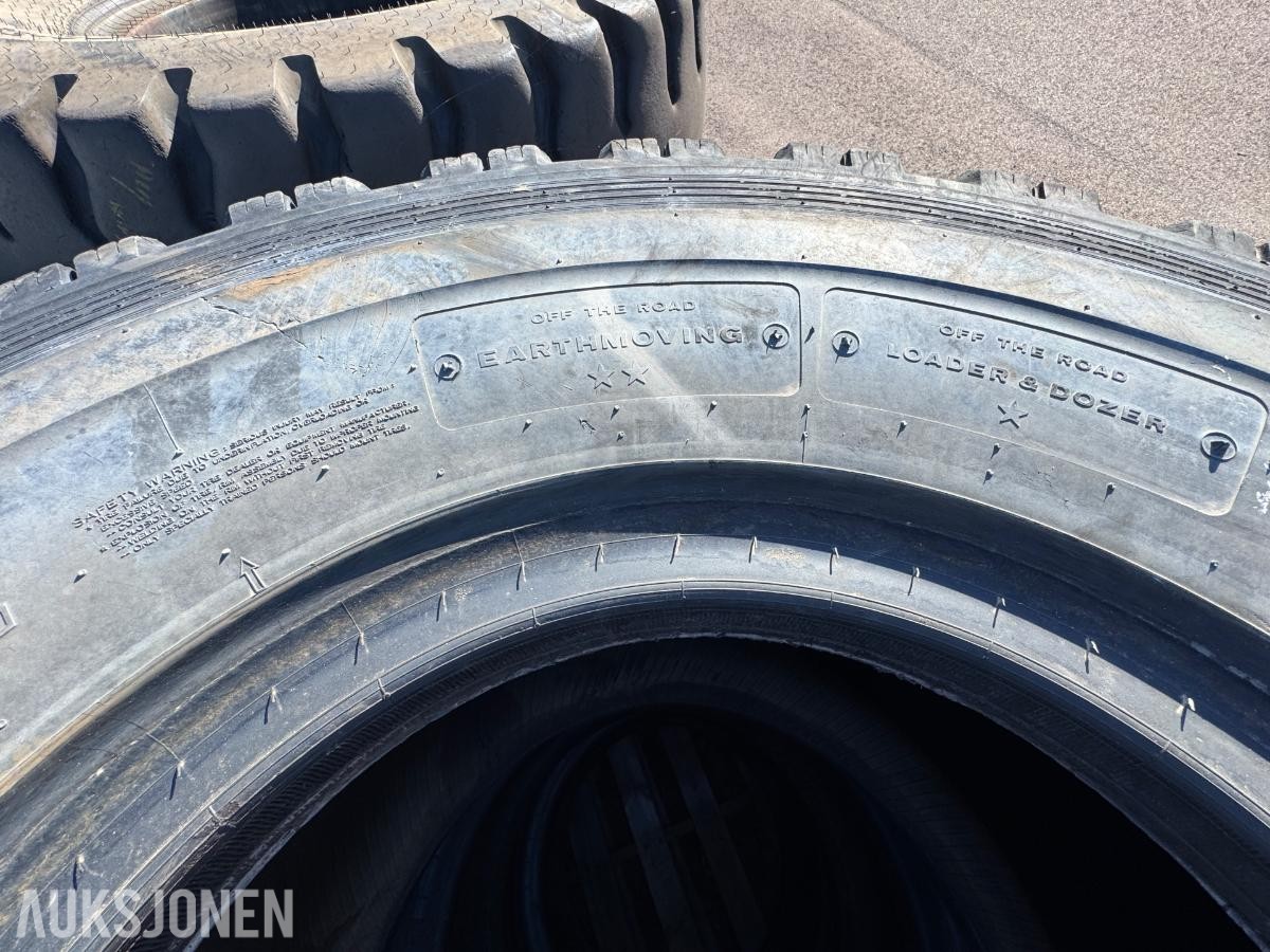 Bridgestone V-Steel Snow Wedge 23.5R25 / 3 stk