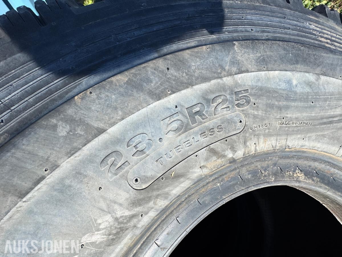 Bridgestone V-Steel Snow Wedge 23.5R25 / 3 stk