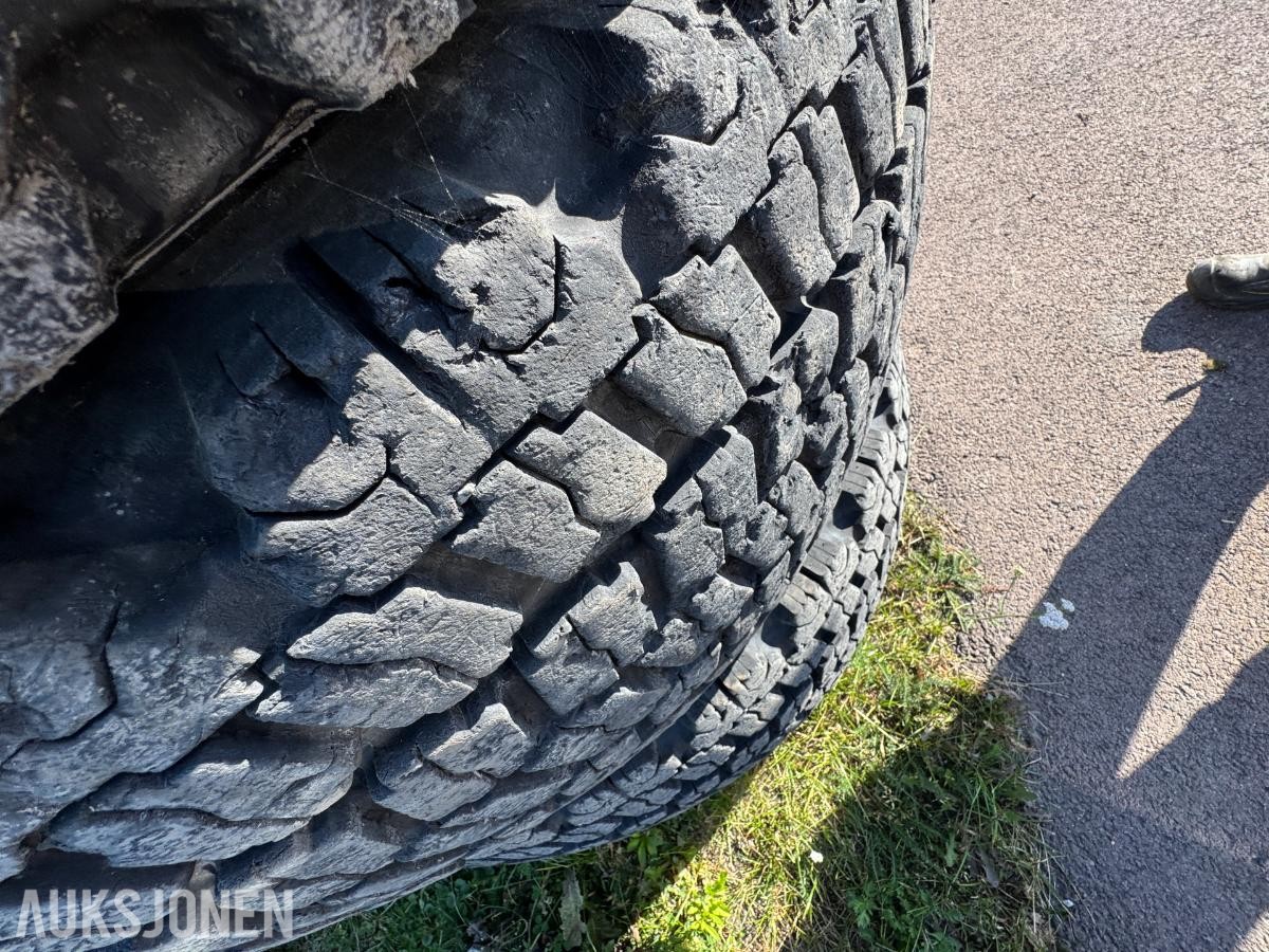 Bridgestone V-Steel Snow Wedge 23.5R25 / 3 stk