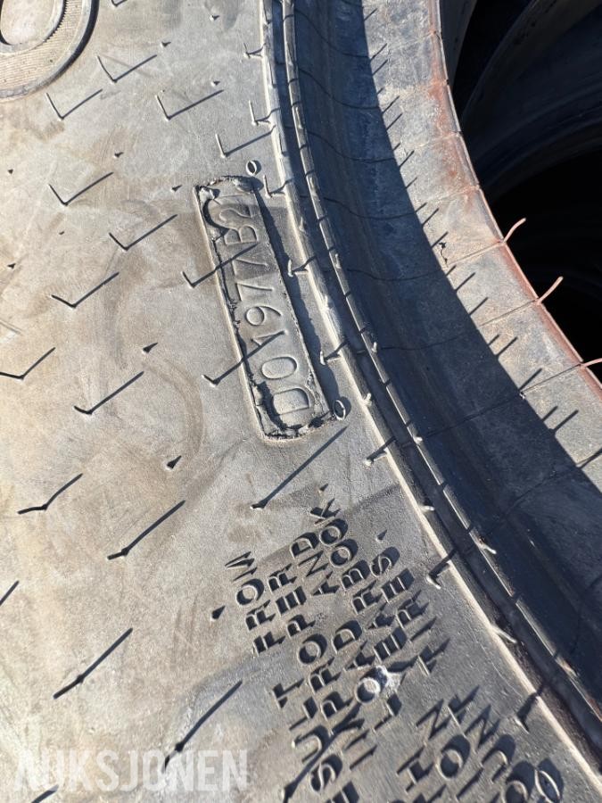 Galaxy HM-450E / 18.00-33 truckdekk / 1 stk