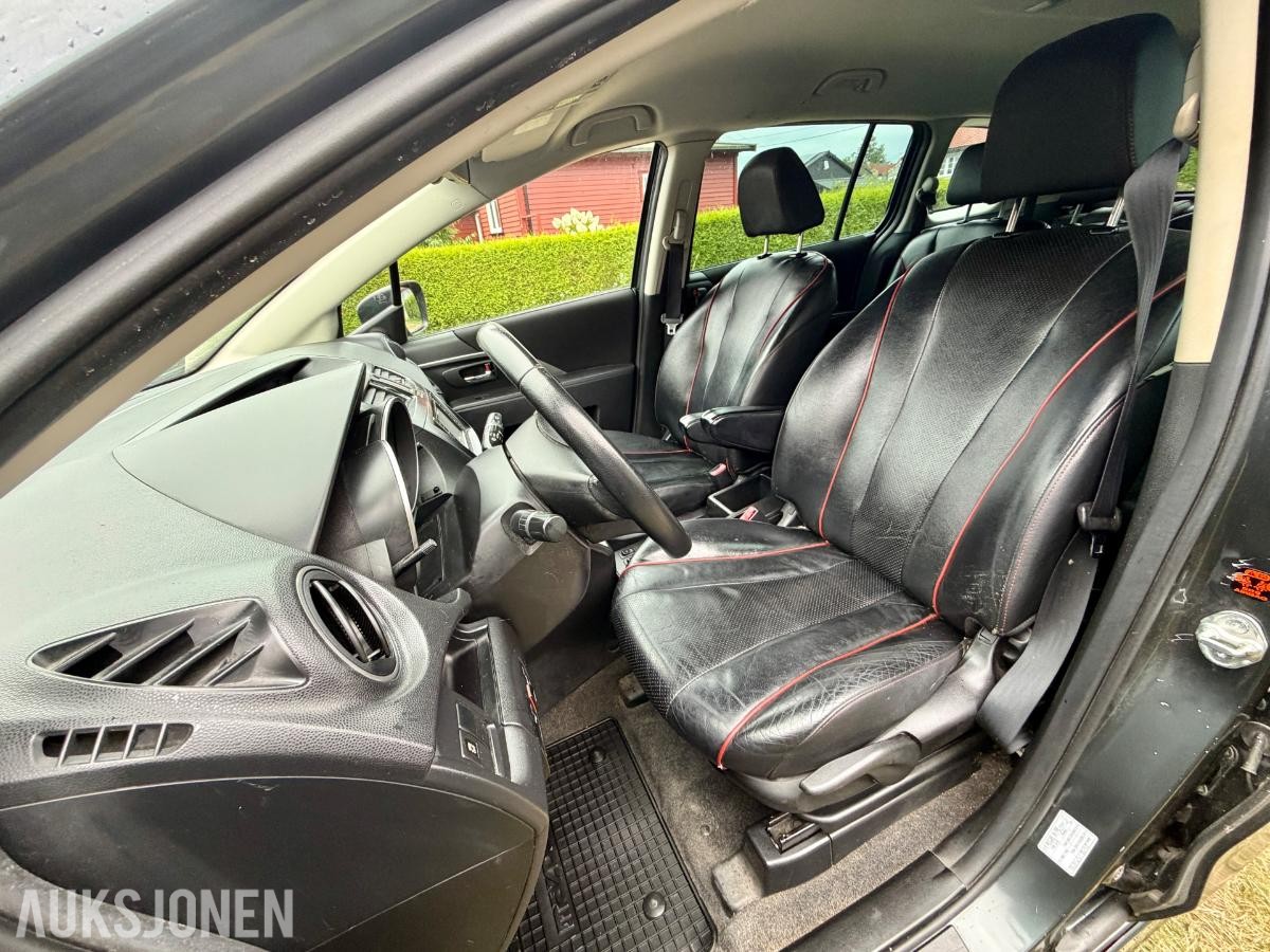 2011 Mazda 5 1.6 116hk 7 Seter el skyvedører skinninteriør