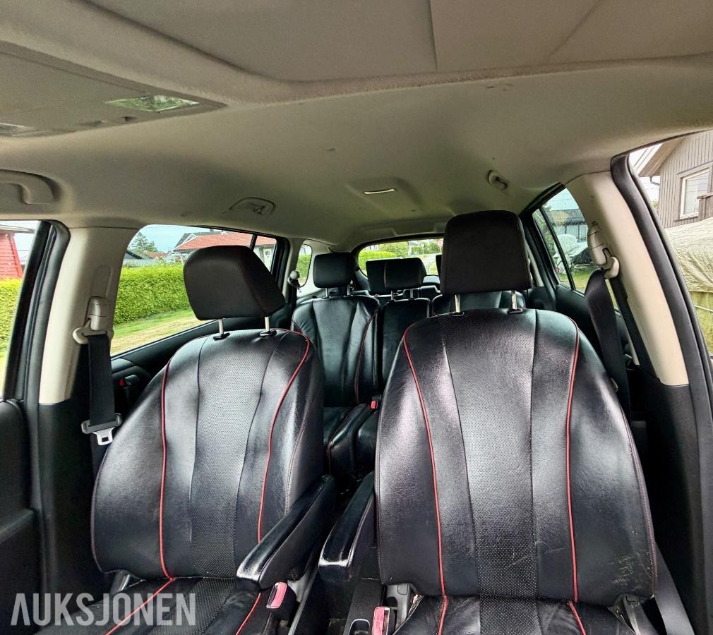2011 Mazda 5 1.6 116hk 7 Seter el skyvedører skinninteriør