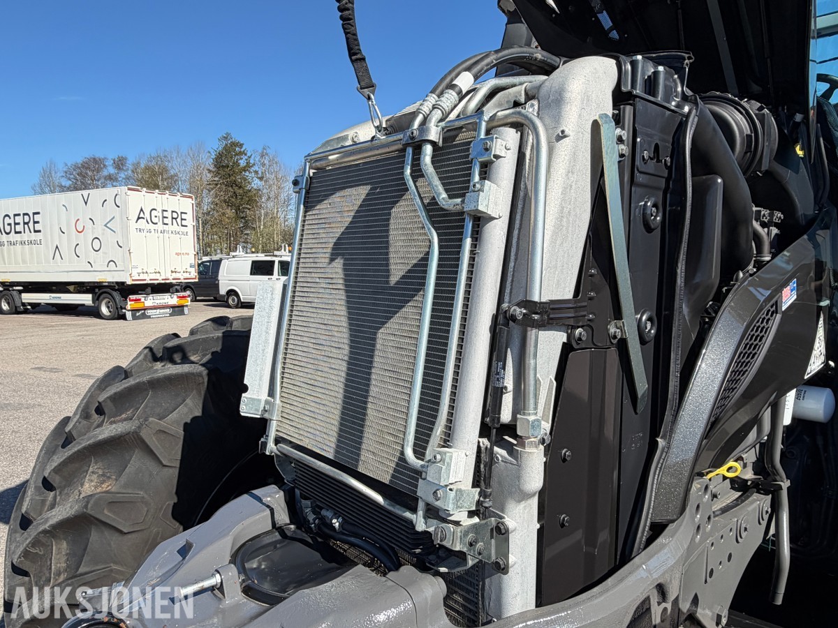 2021 VALTRA UNLIMITED T174 - TWINTRACK - SKOGSRIGG - FRONTHYDRAULIKK/PTO - 800 TRELLEBORG - IKKE SALT/LANDBRUKSKJØRT