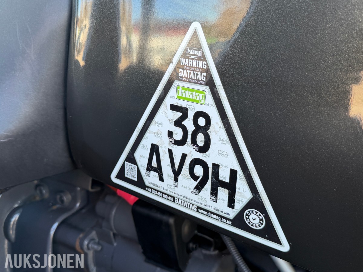 2021 VALTRA UNLIMITED T174 - TWINTRACK - SKOGSRIGG - FRONTHYDRAULIKK/PTO - 800 TRELLEBORG - IKKE SALT/LANDBRUKSKJØRT