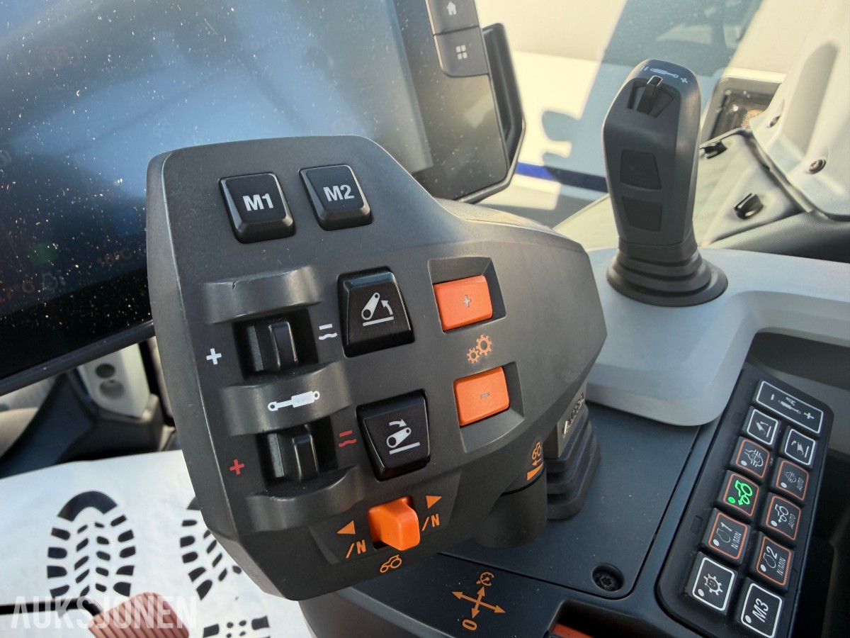 2021 VALTRA UNLIMITED T174 - TWINTRACK - SKOGSRIGG - FRONTHYDRAULIKK/PTO - 800 TRELLEBORG - IKKE SALT/LANDBRUKSKJØRT
