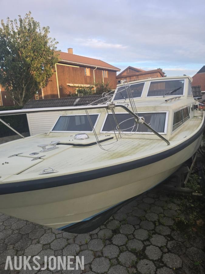 1977 Orrskär 27 fot - reparasjonsobjekt