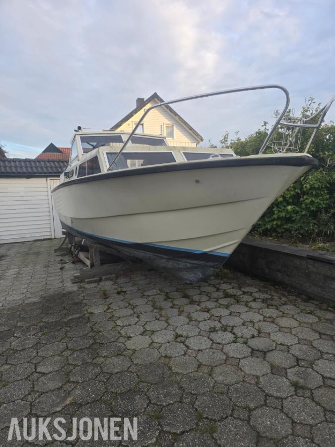 1977 Orrskär 27 fot - reparasjonsobjekt