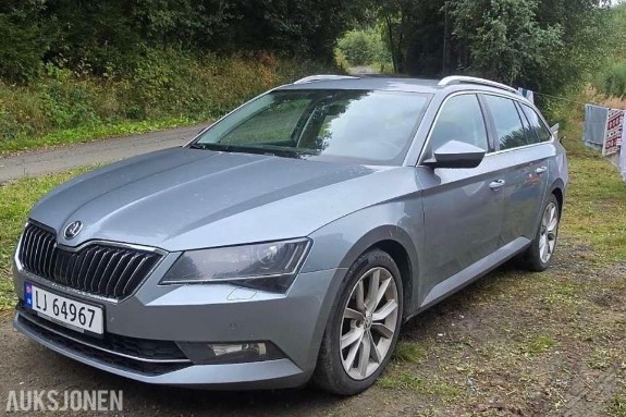 2017 Skoda Superb 1.6 Diesel, Automatisk, Cruisekontroll, Hengerfeste