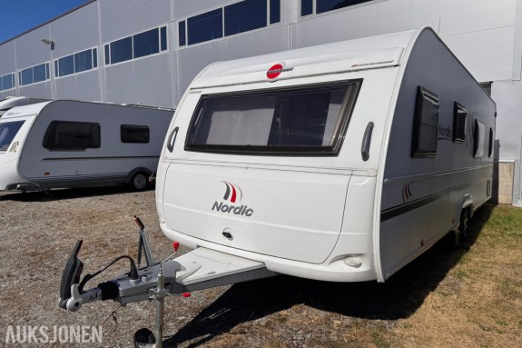 2019 Bürstner AVERSO NORDIC 650 TS - 5 sengeplasser - Alde - WC/Dusj - TV 