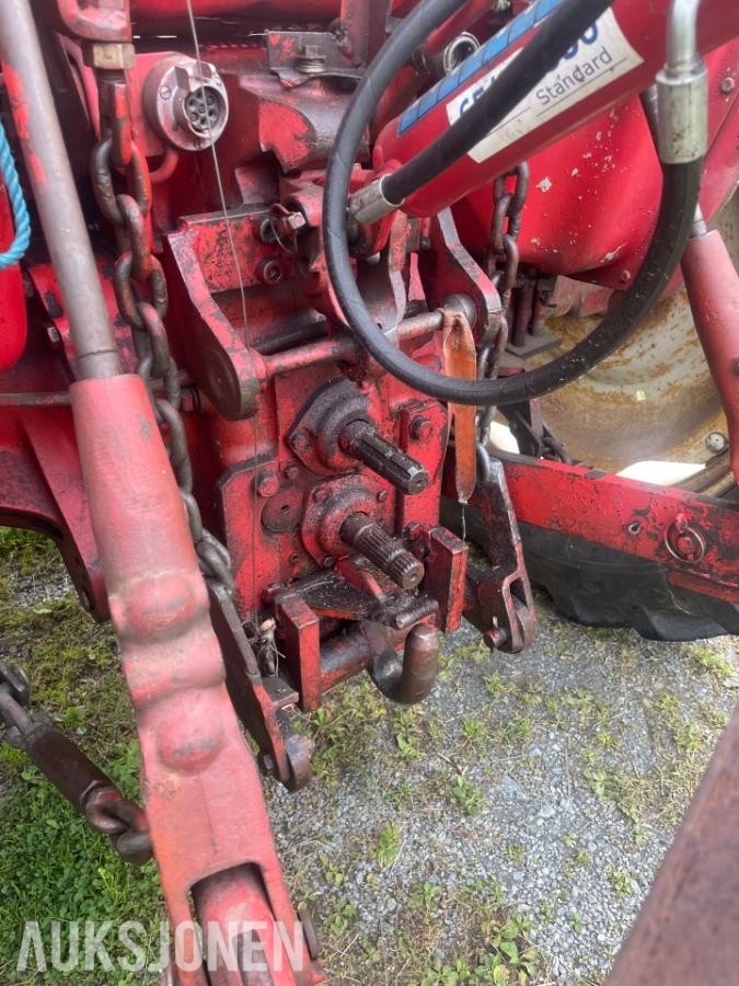 1971 International 574 traktor - mva fri