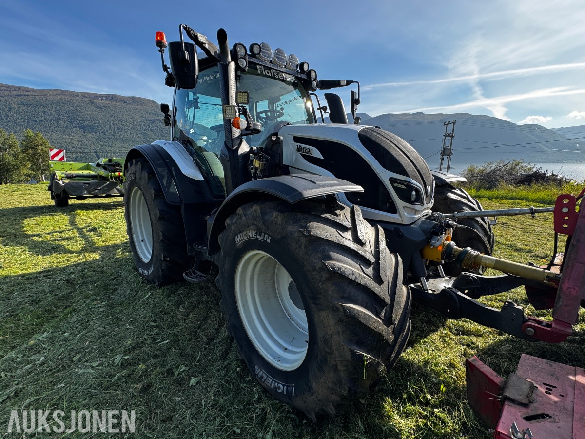 2017 Valtra N174 D - 166 hk - 50 km/t - Ålö frontlaster - EU godkjent til august 2028