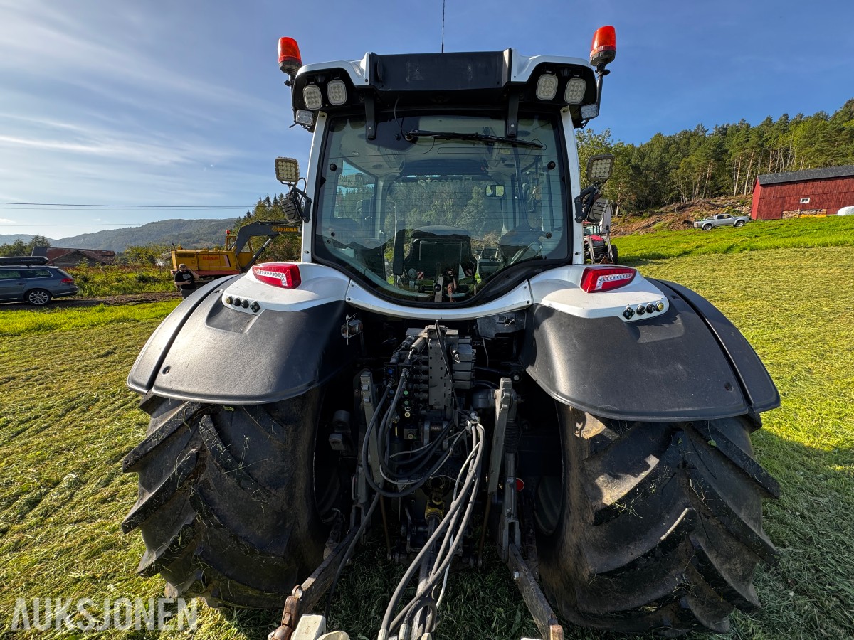 2017 Valtra N174 D - 166 hk - 50 km/t - Ålö frontlaster - EU godkjent til august 2028