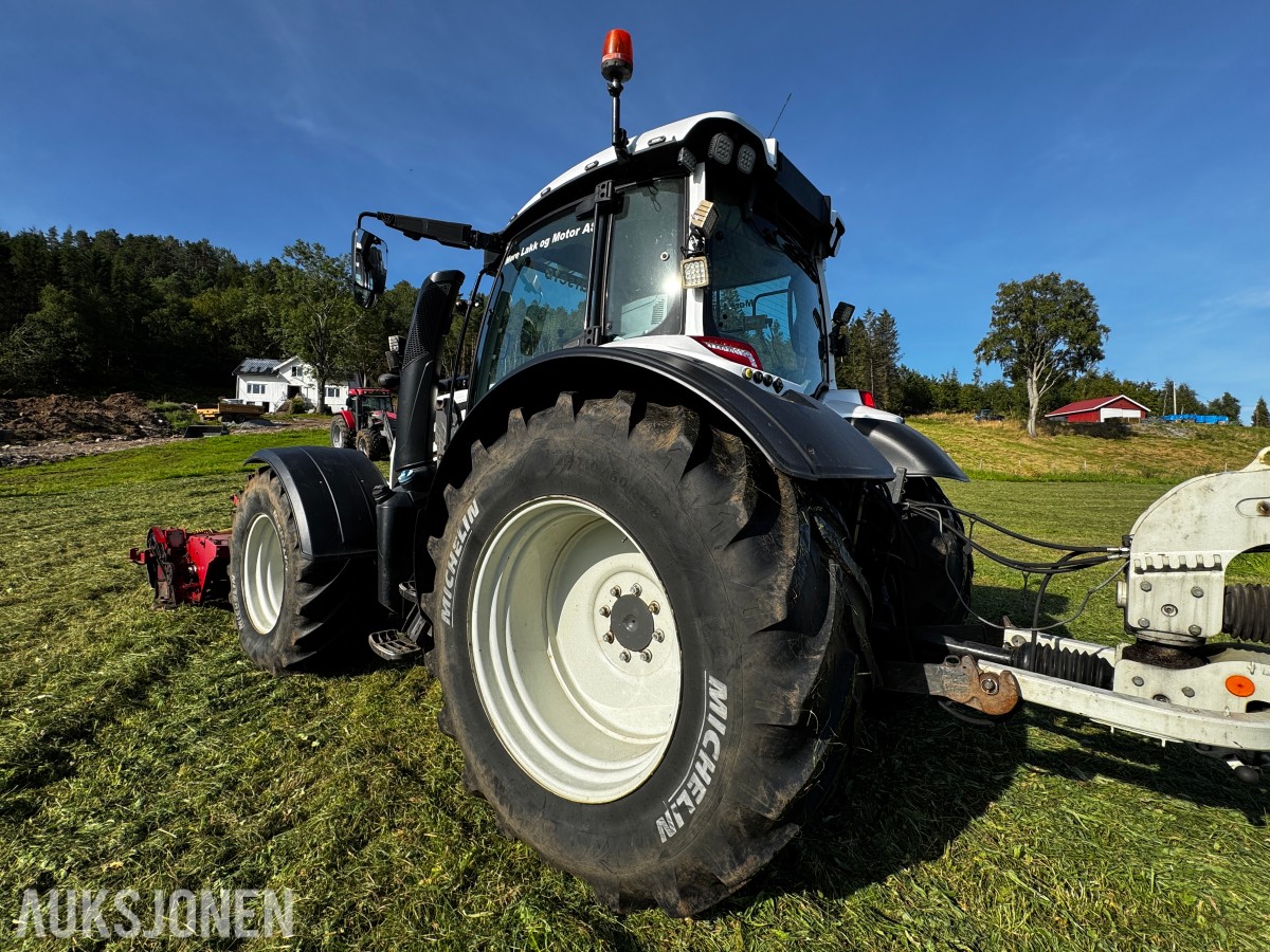 2017 Valtra N174 D - 166 hk - 50 km/t - Ålö frontlaster - EU godkjent til august 2028