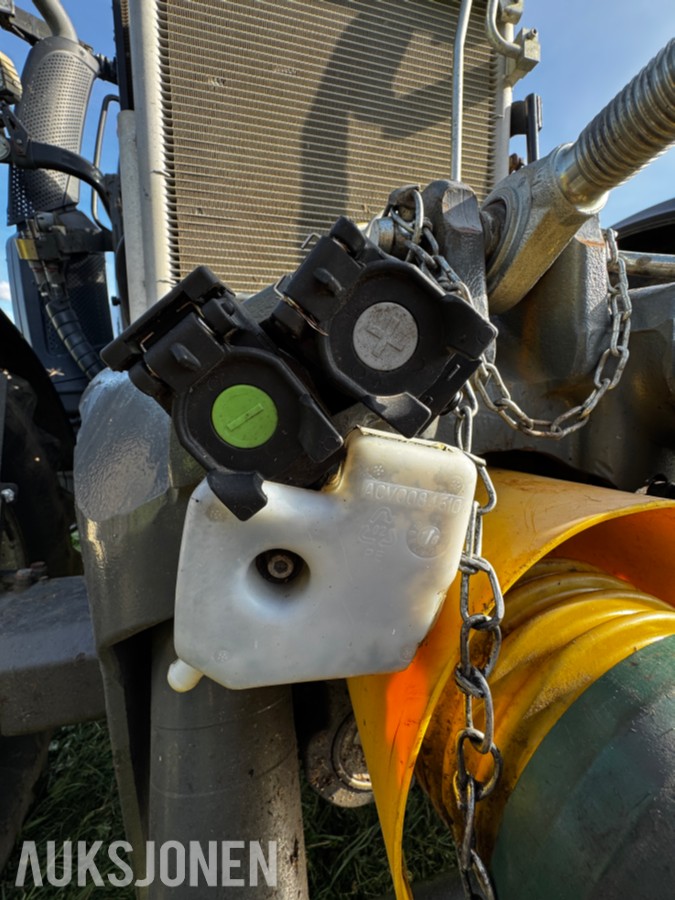 2017 Valtra N174 D - 166 hk - 50 km/t - Ålö frontlaster - EU godkjent til august 2028